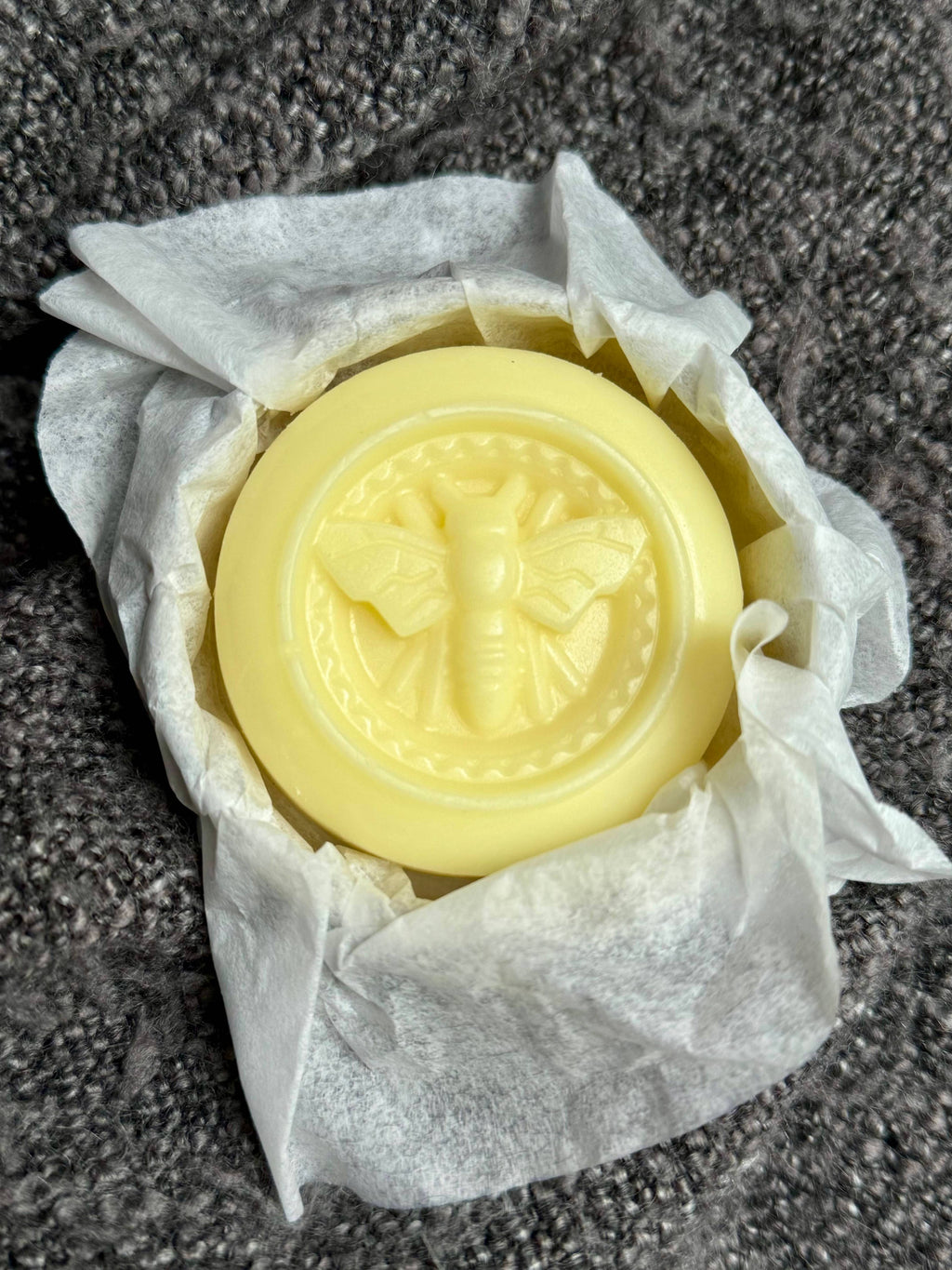 Solid Beeswax Lotion Bar – Eco-Friendly: Warm Vanilla
