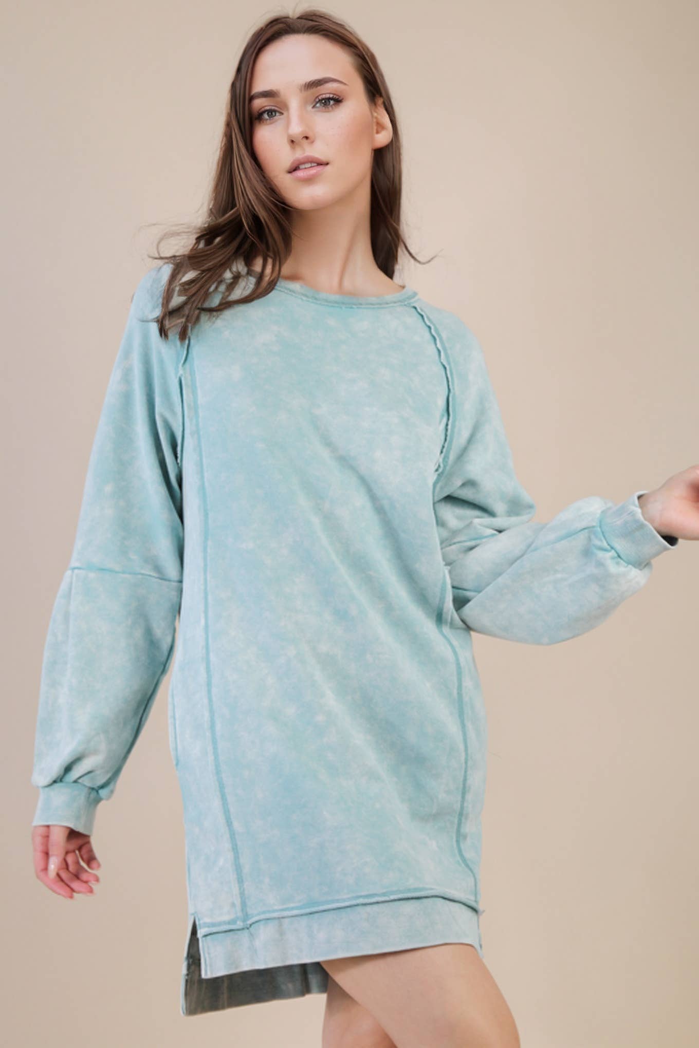 Mineral Washed Raglan Sleeve Casual Mini Dress